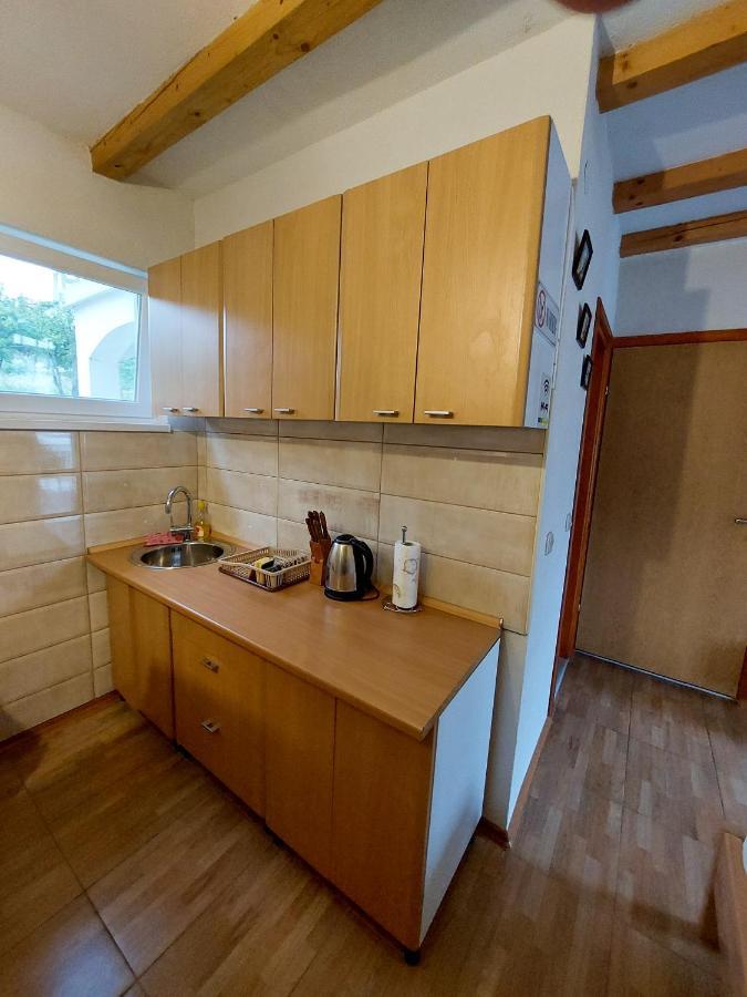 Big Mama'S Apartments คอนยิค ภายนอก รูปภาพ